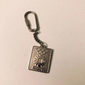Vtg 1984 Olympic Games Sarajevo  Keychain Key Holder